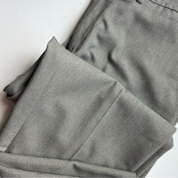 Kenneth Cole Reaction • Grey Trouser Dress Pants - Picture 3 of 5